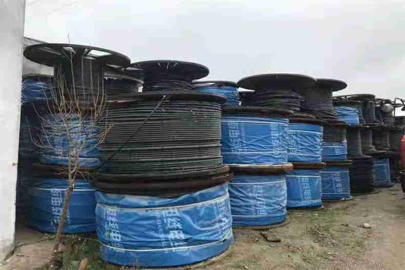 控制电缆上门回收，武汉专业回收废旧电缆，高价回收电缆线